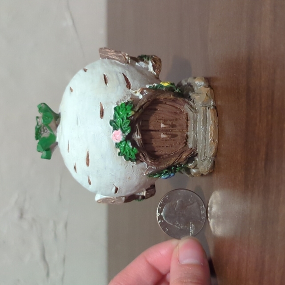 FREE WITH PURCHASE- Terrarium Fairy Garden Figurines - Picture 4 of 4
